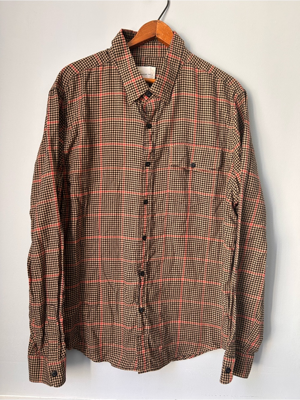American Eagle Outfitters AEO Men's LG Brown Plaid Long Sleeve Button Shirt
